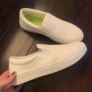 American Eagle Slip On Sneakers